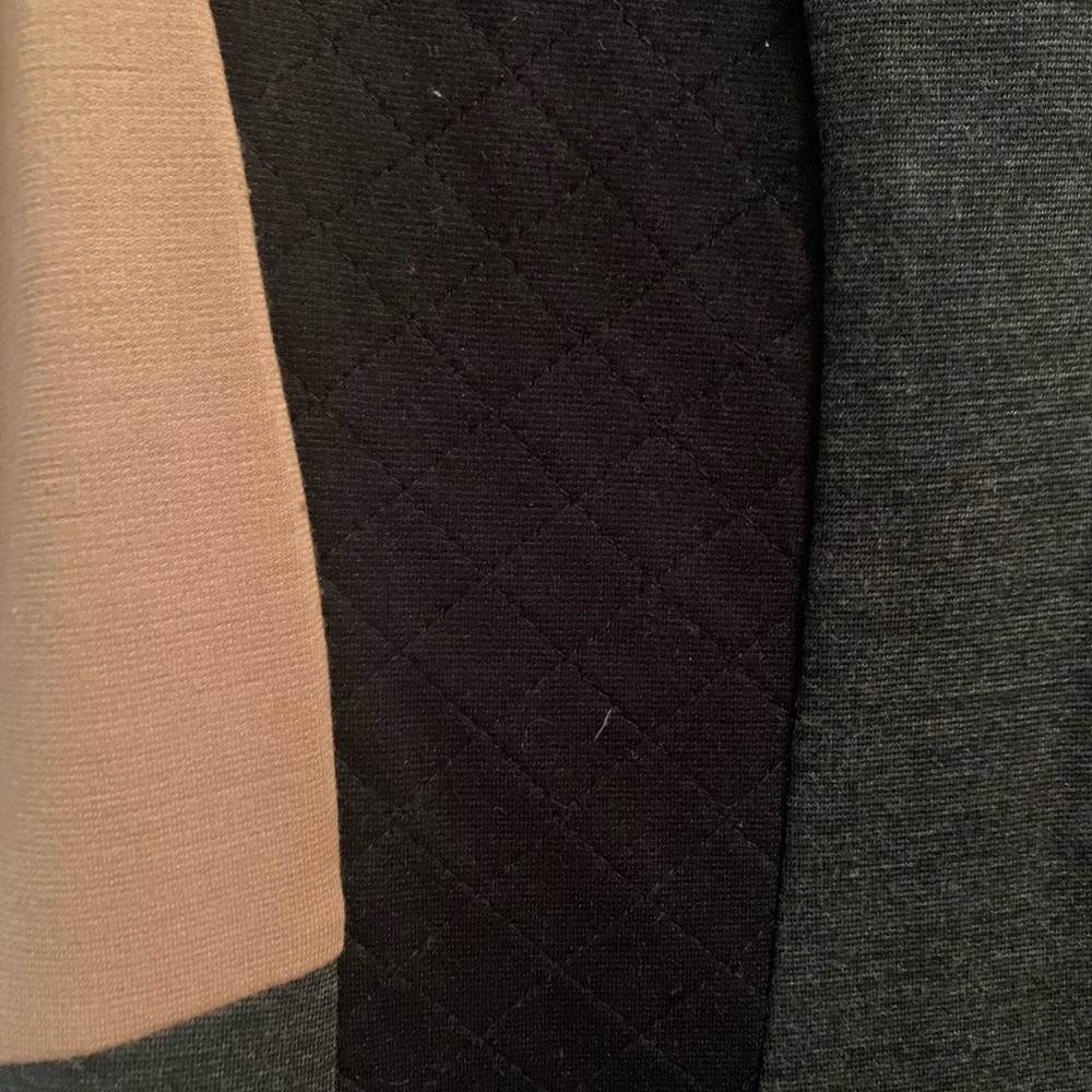 Gray/tan/black a line dress in great condition with a back zipper - Picture 6 of 7